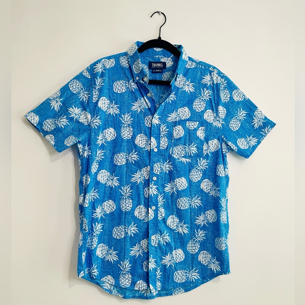Men’s Button Down Blue Pineapple top